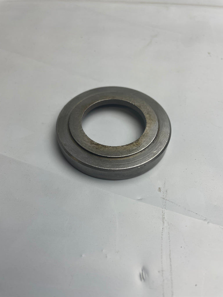 264-080 ACF4001 SPACER OIL SEAL MGA  USED