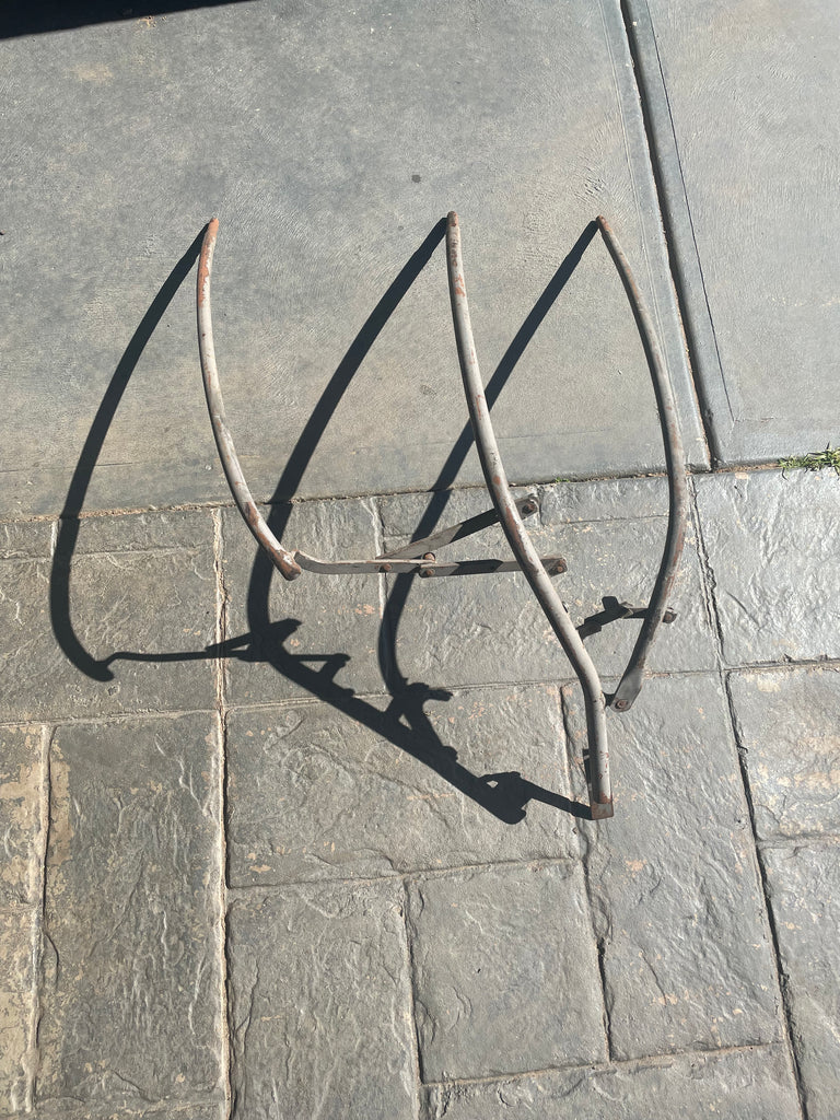 454-500 AHH6110 MGB HOODBOW PULL APART LH USED