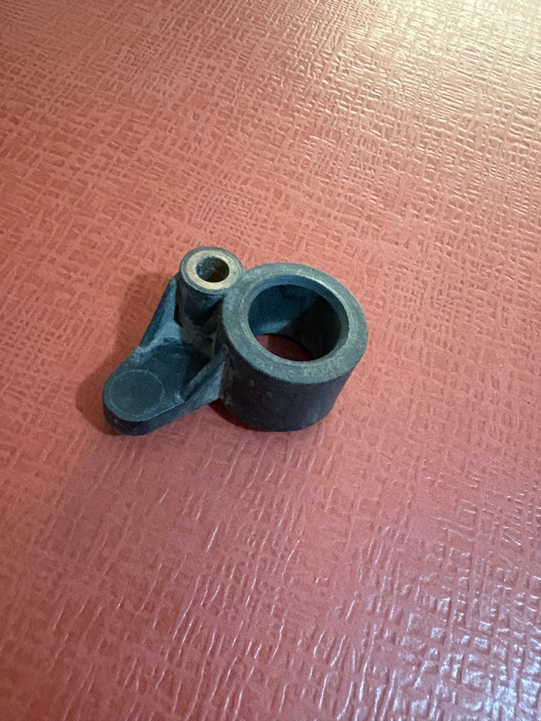 SSE100430 MGF MGTF SENSOR SPACER RHF/LHR USED