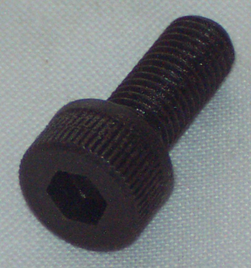 323-355 123803 SCREW DIFF BRG COVER