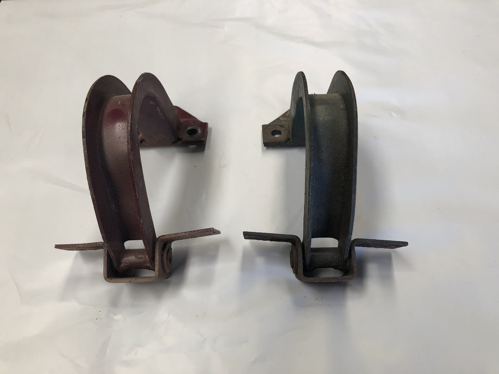 405-430 AHA6315 405-425 AHA6314 RH & LH BOOT HINGES MGB PAIR USED