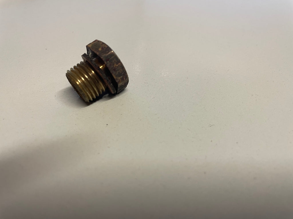 328-180 53K2853 PLUG BLANKING USED