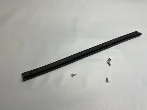 HYA2734 SEAL 1/4 VENT UPRIGHT RH