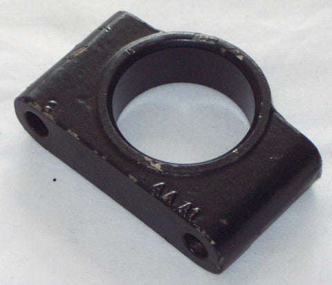 114-826 21A2558 BRACKET TO HEELBOARD
