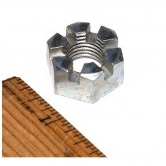 311-370 311-370 NUT RH STUB AXLE RH