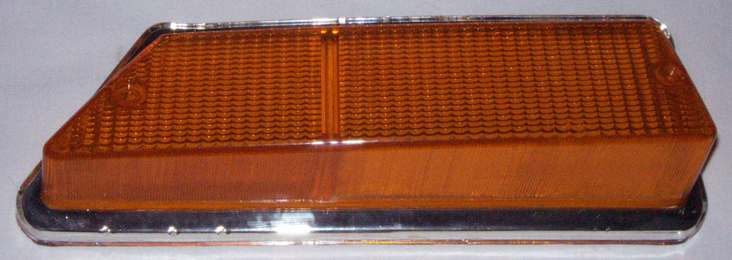 544-320 517823 LENS RH TR6 AMBER+CH