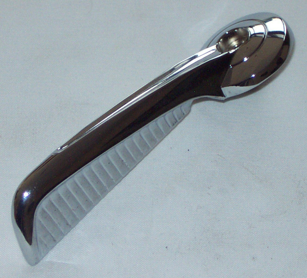 227-150 717105 SEAT HANDLE SPIT&TR7
