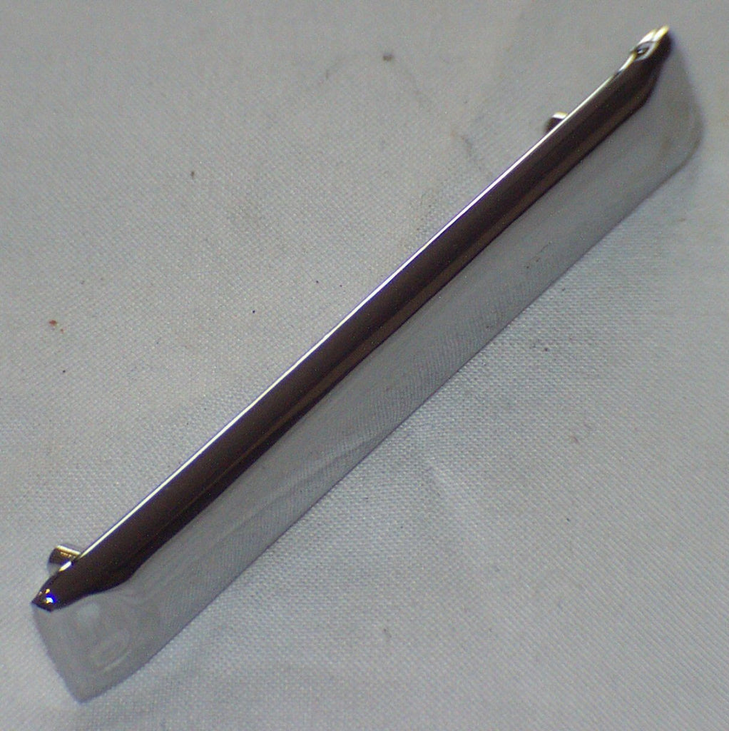 459-865 AHA5822 MOULDING A POST