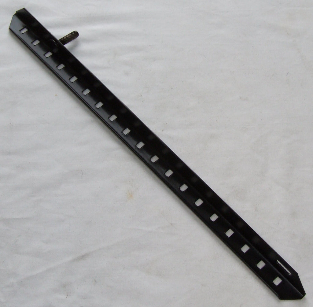 640-620 AHA7884 SEAT RUNNER LH FLOOR