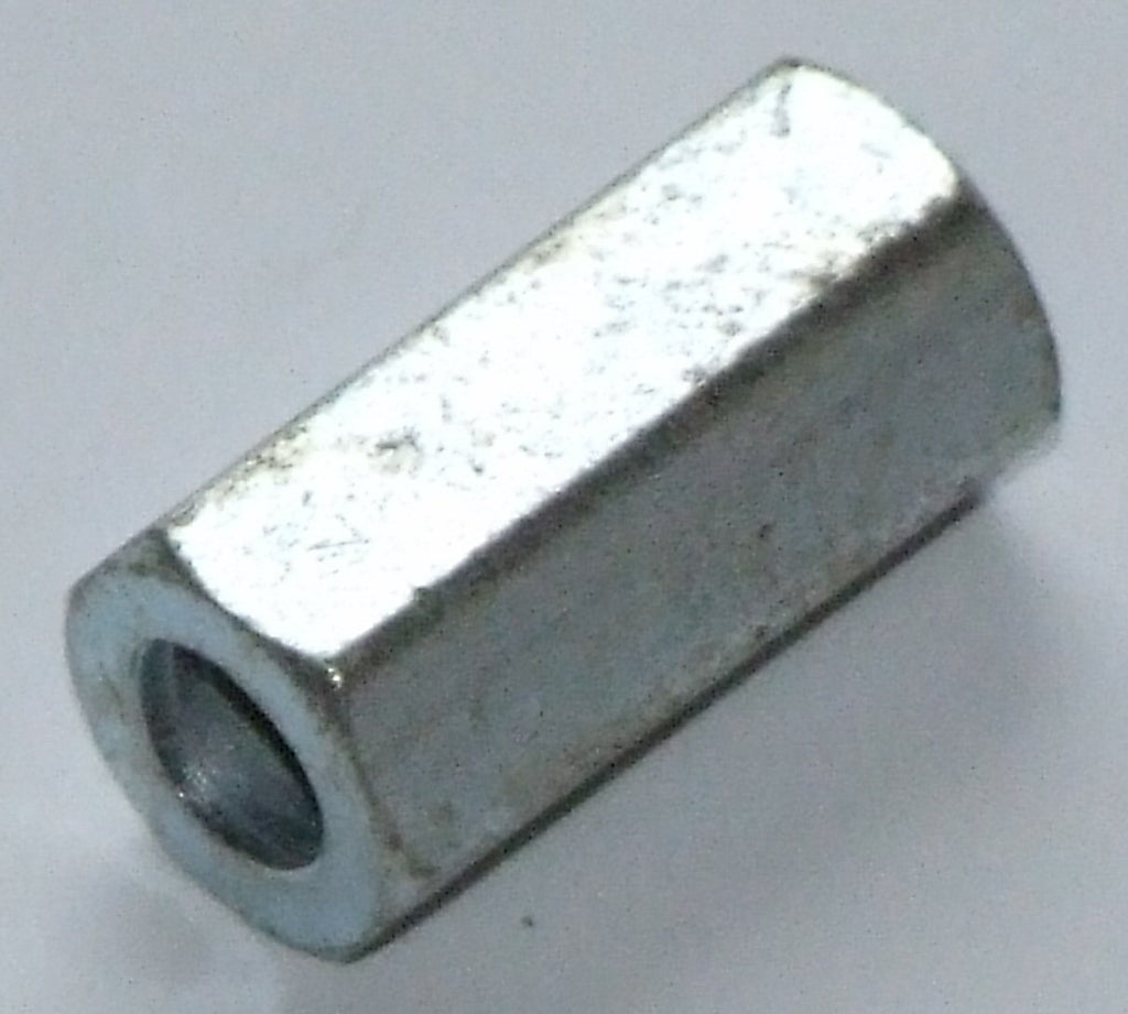 312-010 AHH6343 MGB NUT 1/4 VENT MOUNTING