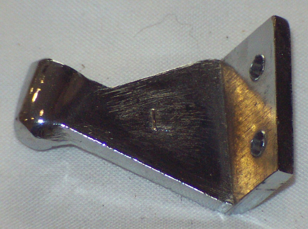 458-660 BHH709 MG MGB  LH LOWER 1/4 VENT PIVOT BRACKET ROADSTER