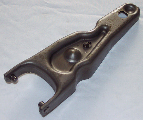 071-341 FRC5374A LEVER TR7 CLUTCHFORK