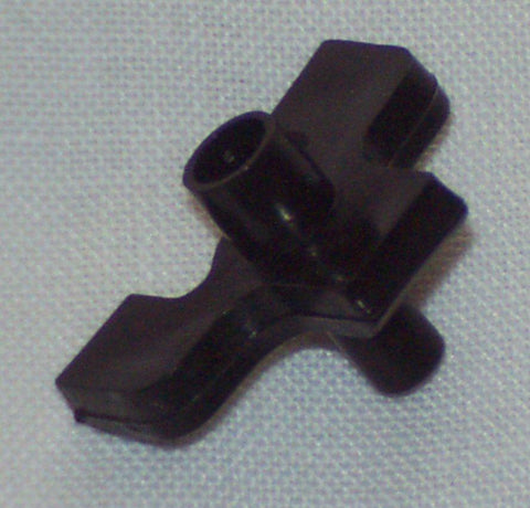 072-106 GHF1167 CLIP MOULDING TR7