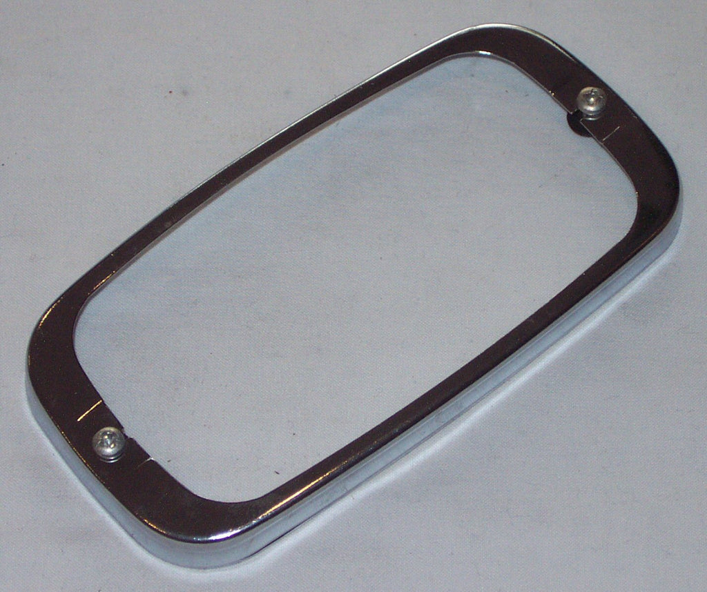 544-345 RTC1847 LENS SURROUND TR6 US