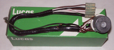 071-765 TKC3390 IGNITION SWITCH TR7/