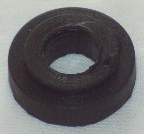 072-241 UKC854 BUSH G/BOX LOC BRKT