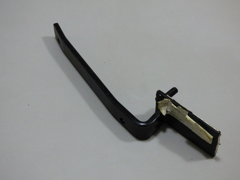 TMG7901L BUMPER IRON CONVERSION BRACKET FRONT LH